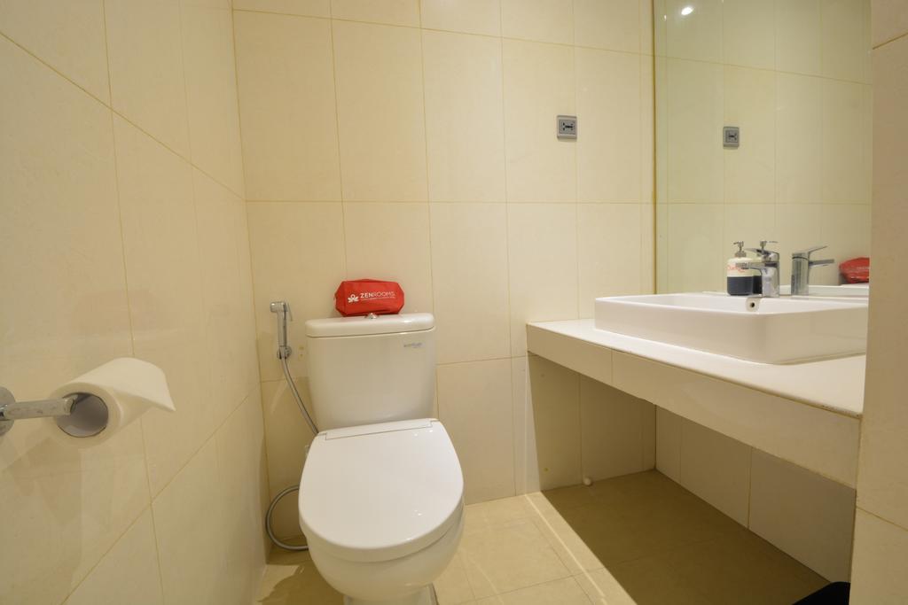 Klinpod Hotel Jakarta Buitenkant foto